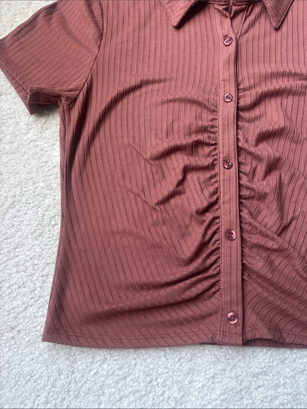 Women's Ruched Button-Front Short Sleeve Top - Rust - Picture 3 of 4